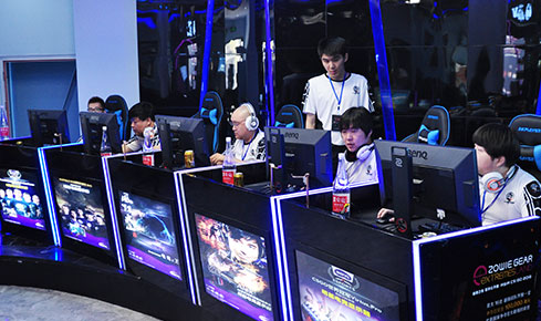 了整个足坛 了整个足坛