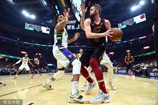 表现震惊了 表现震惊了